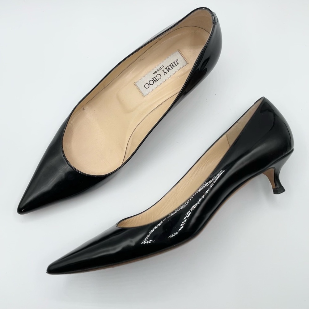 Jimmy Choo Black Amelia 35 Low Kitten Patent Leather Heel Pumps 39.